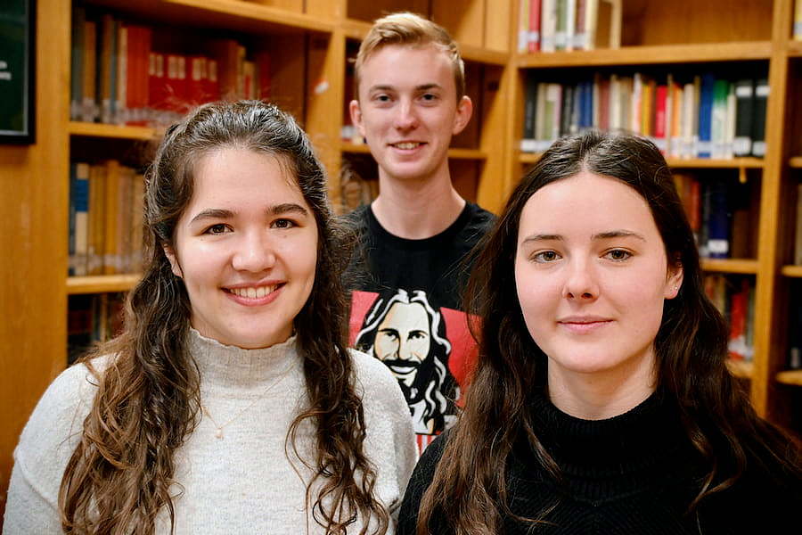 Die Studierenden Katharina, Markus und Fiona
