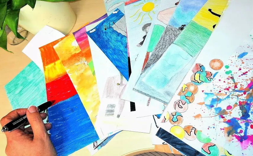 Zeichnungen von Schülerinnen und Schülern der Mittelschule Telfs illustrieren den Fastenkalender. / Steyler Missionare
