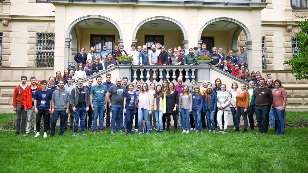 Gruppenbild der Delegierten beim Treffen von Katholischer Jungschar und Jugend OÖ / Katholische Jungschar und Jugend OÖ