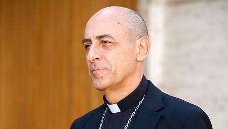 Fernandez: Vatikan will Ergebnisse zum Frauendiakonat veröffentlichen