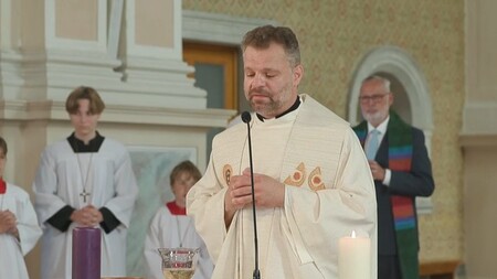 Nach Amoklauf: Bewegender Gedenkgottesdienst in Grazer Pfarre